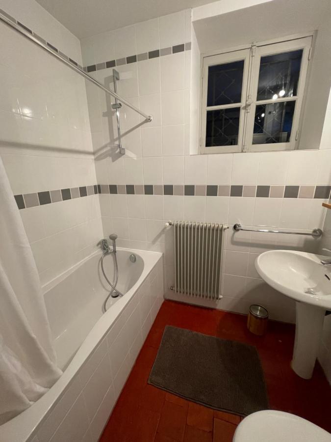 Chez Katia Hotel Семюр-ан-Оксуа Екстериор снимка