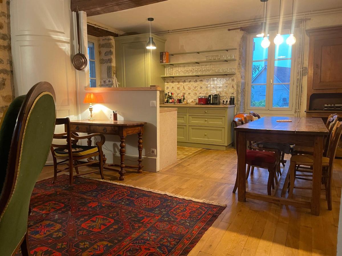 Chez Katia Hotel Семюр-ан-Оксуа Екстериор снимка